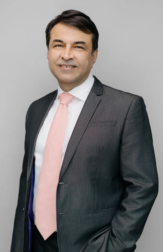 Dr Sandeep Uppal Profile